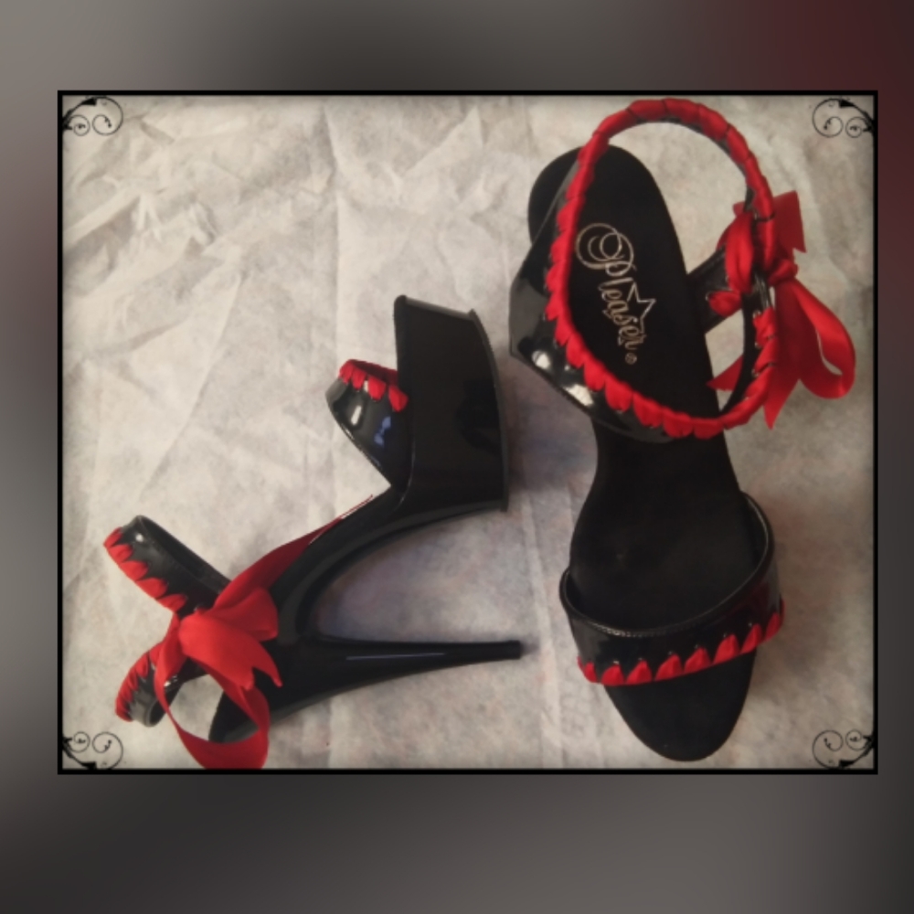 Pleaser heels